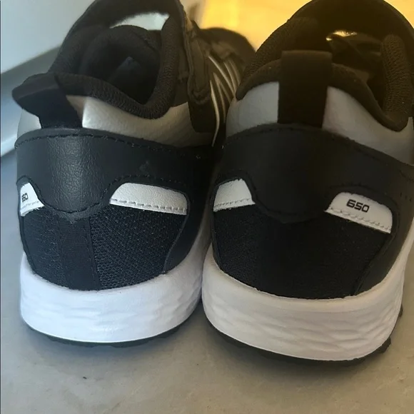 New Balance Kids' Black and White Sneakers - Picture 2 of 2